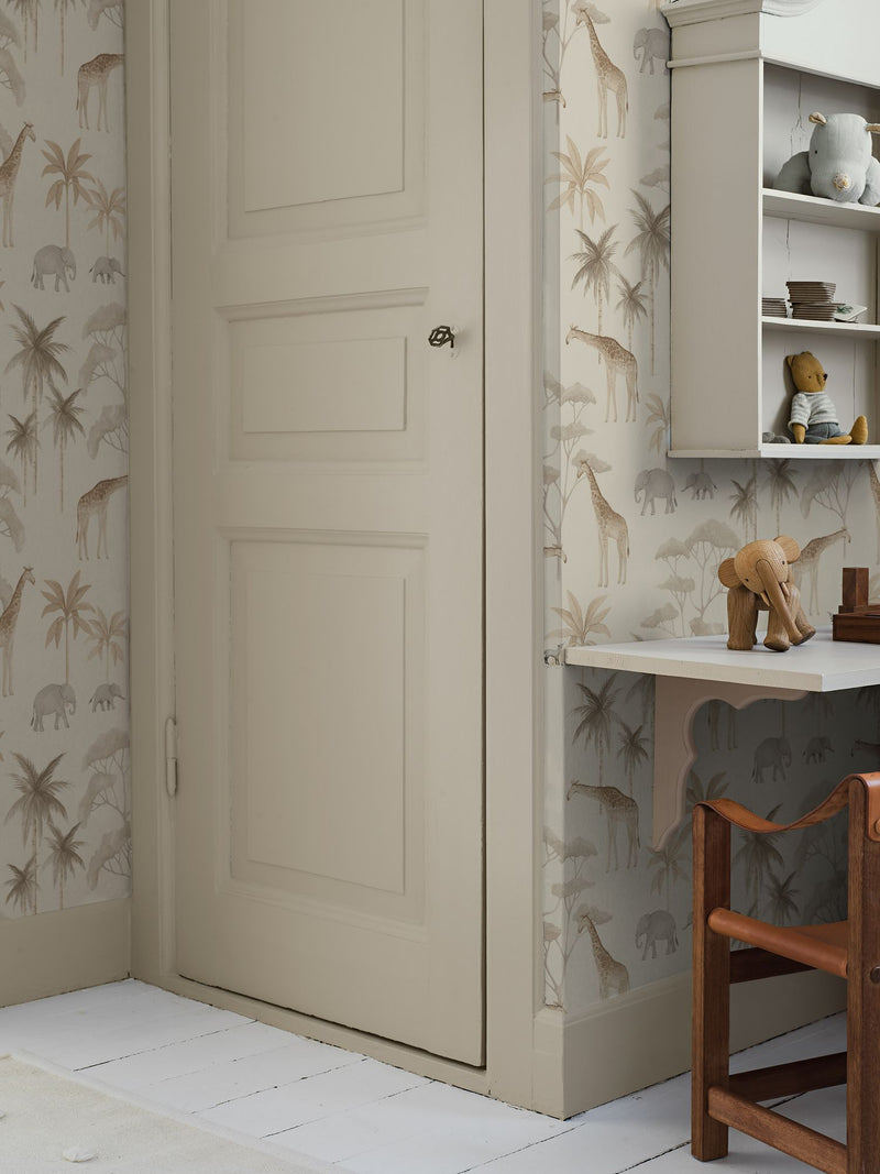 6938 Savannah Beige and Grey Wallpaper by Boråstapeter