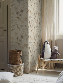 6938 Savannah Beige and Grey Wallpaper by Boråstapeter