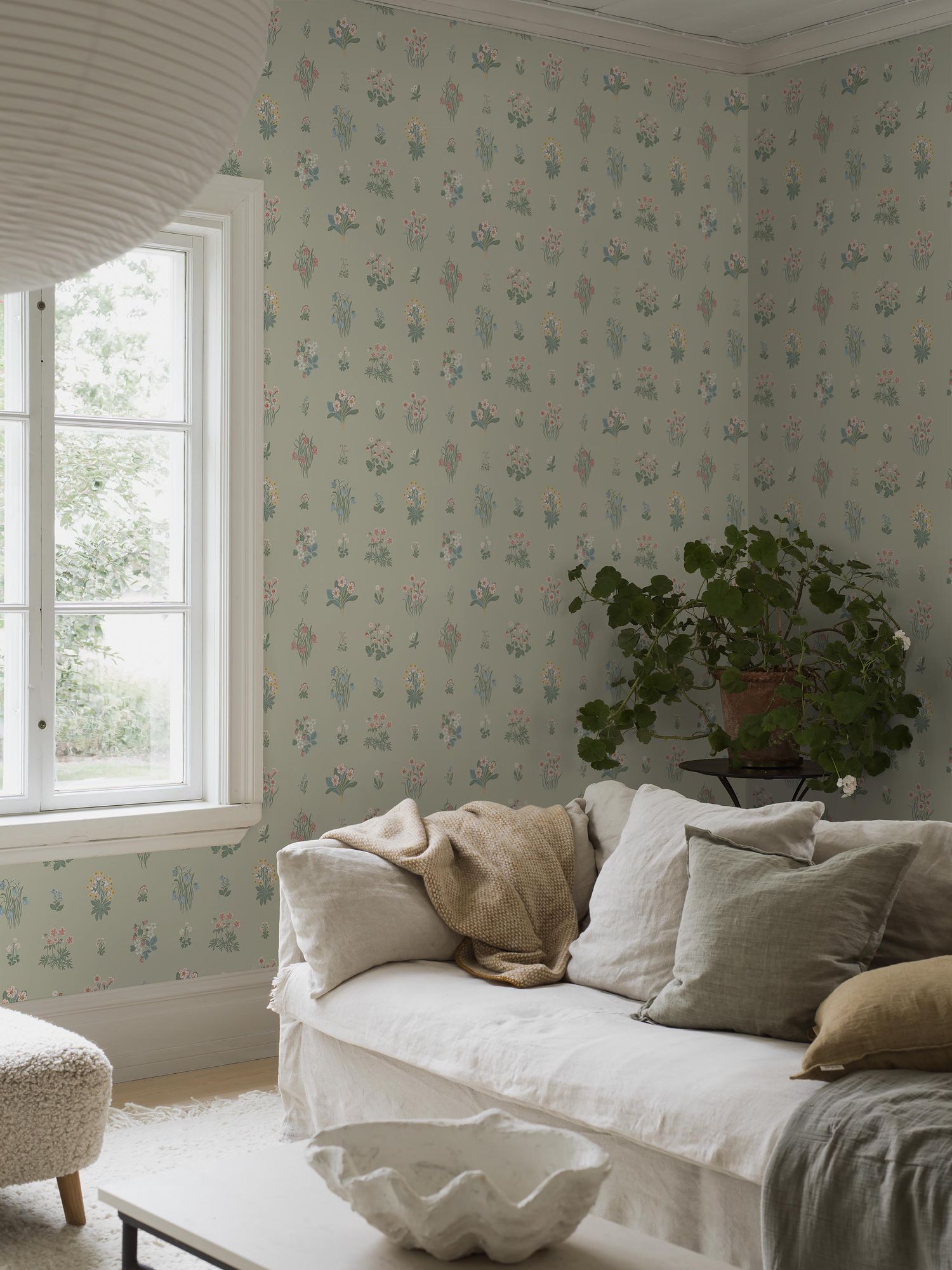 6950 Ängsflora Green and Multi Wallpaper by Boråstapeter