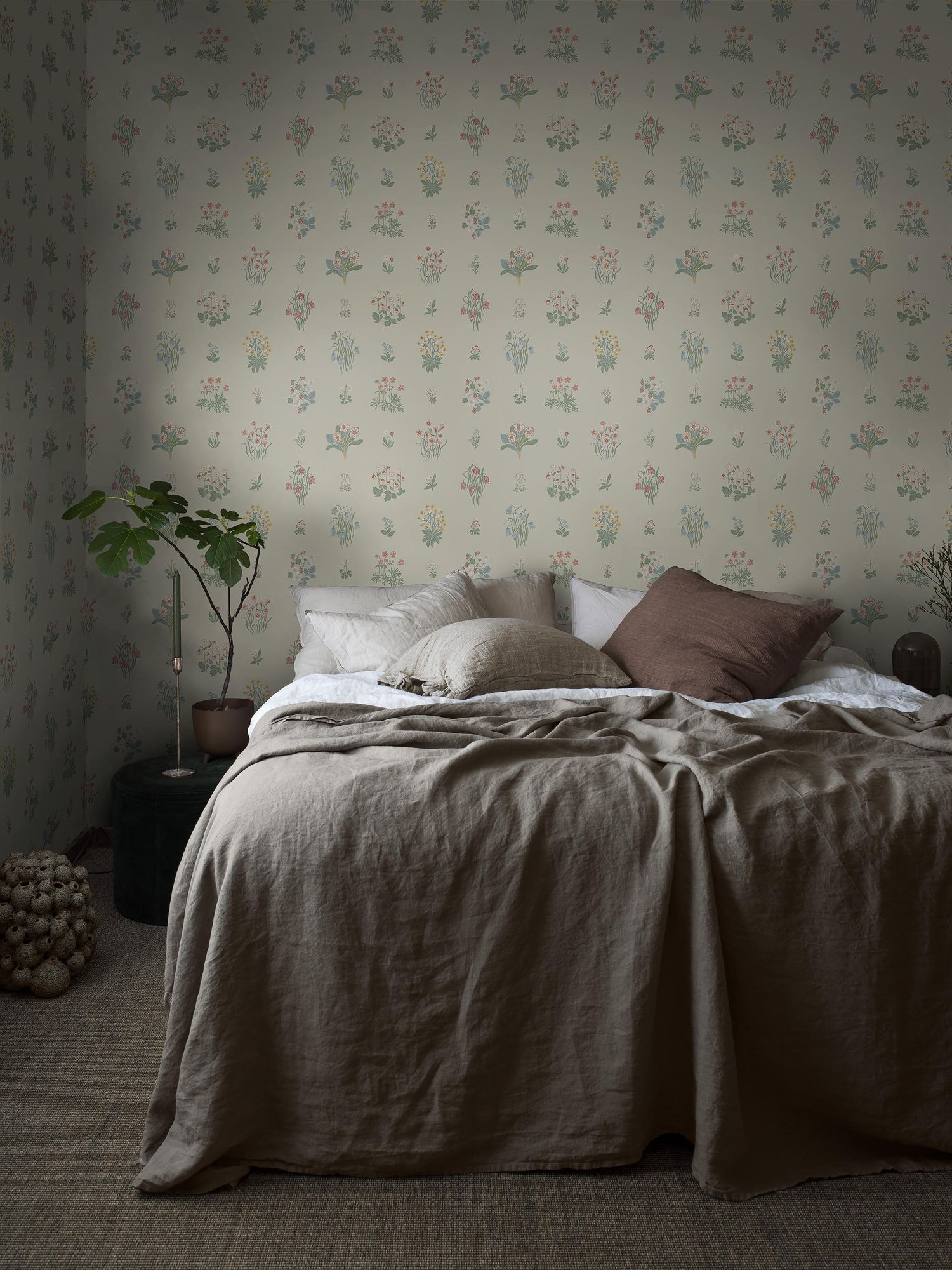 6951 Ängsflora Beige and Multi Wallpaper by Boråstapeter