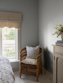 6956 Lilla Lyckan Blue and White Wallpaper by Boråstapeter