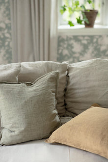 6963 Syren Green and Beige Wallpaper by Boråstapeter
