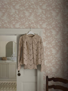 6965 Syren Pink and Beige Wallpaper by Boråstapeter