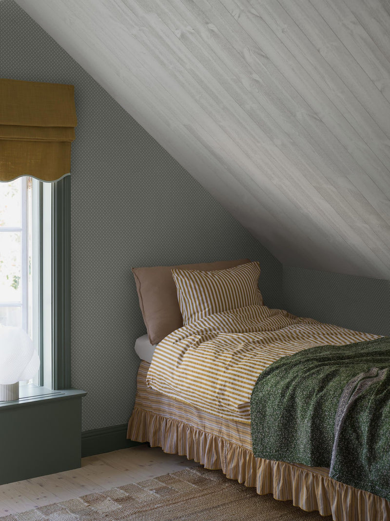 6966 Selma Green and Beige Wallpaper by Boråstapeter