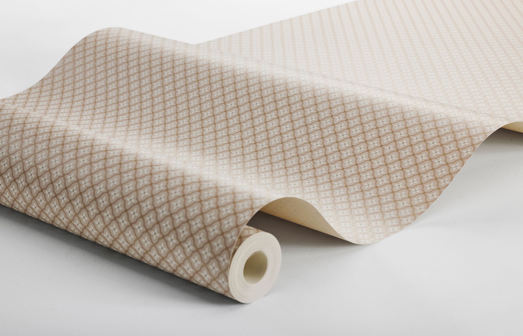 6968 Selma Pink and Beige Wallpaper by Boråstapeter