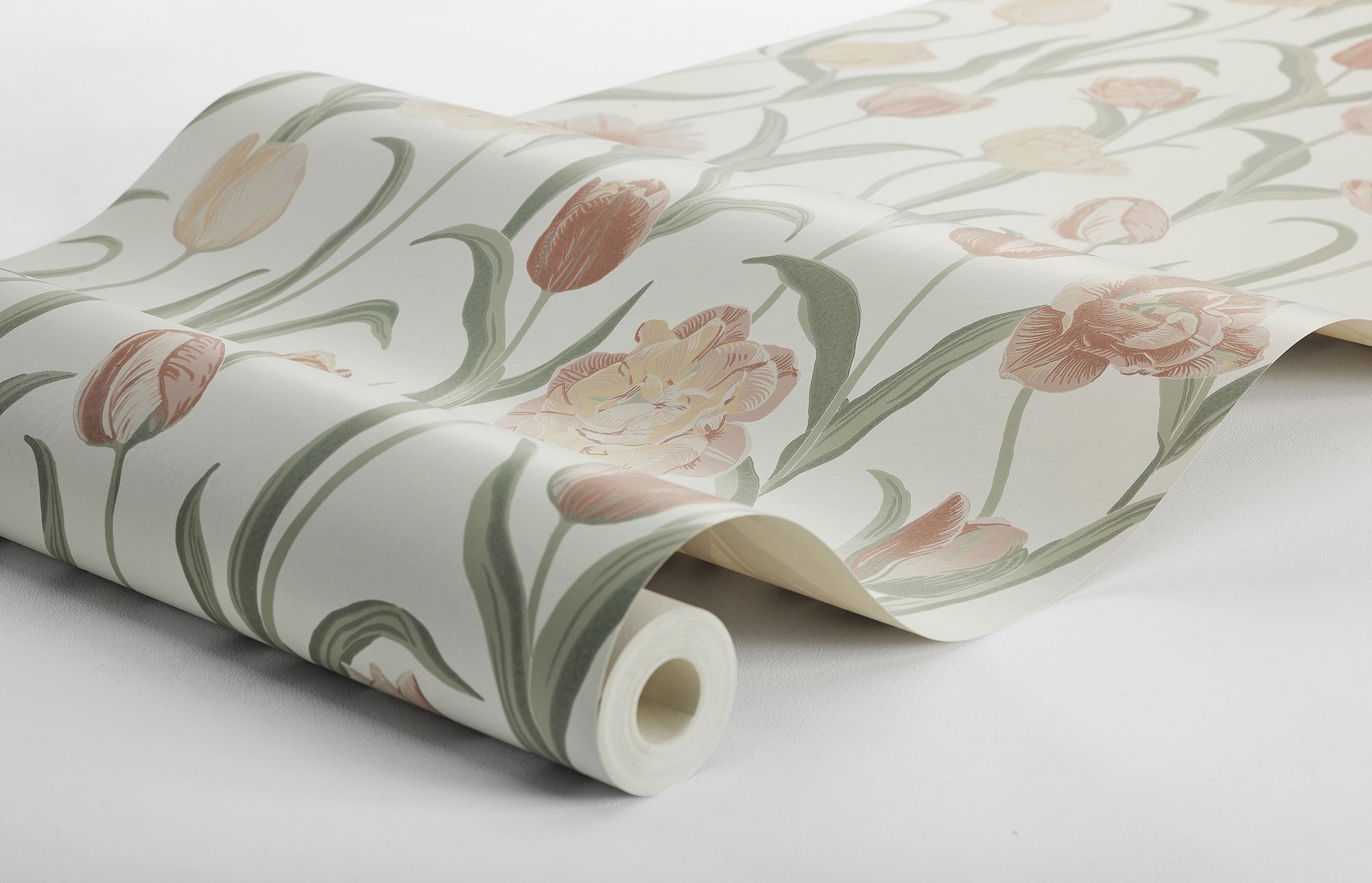 6969 La Belle Epoque Multi and Red Wallpaper by Boråstapeter