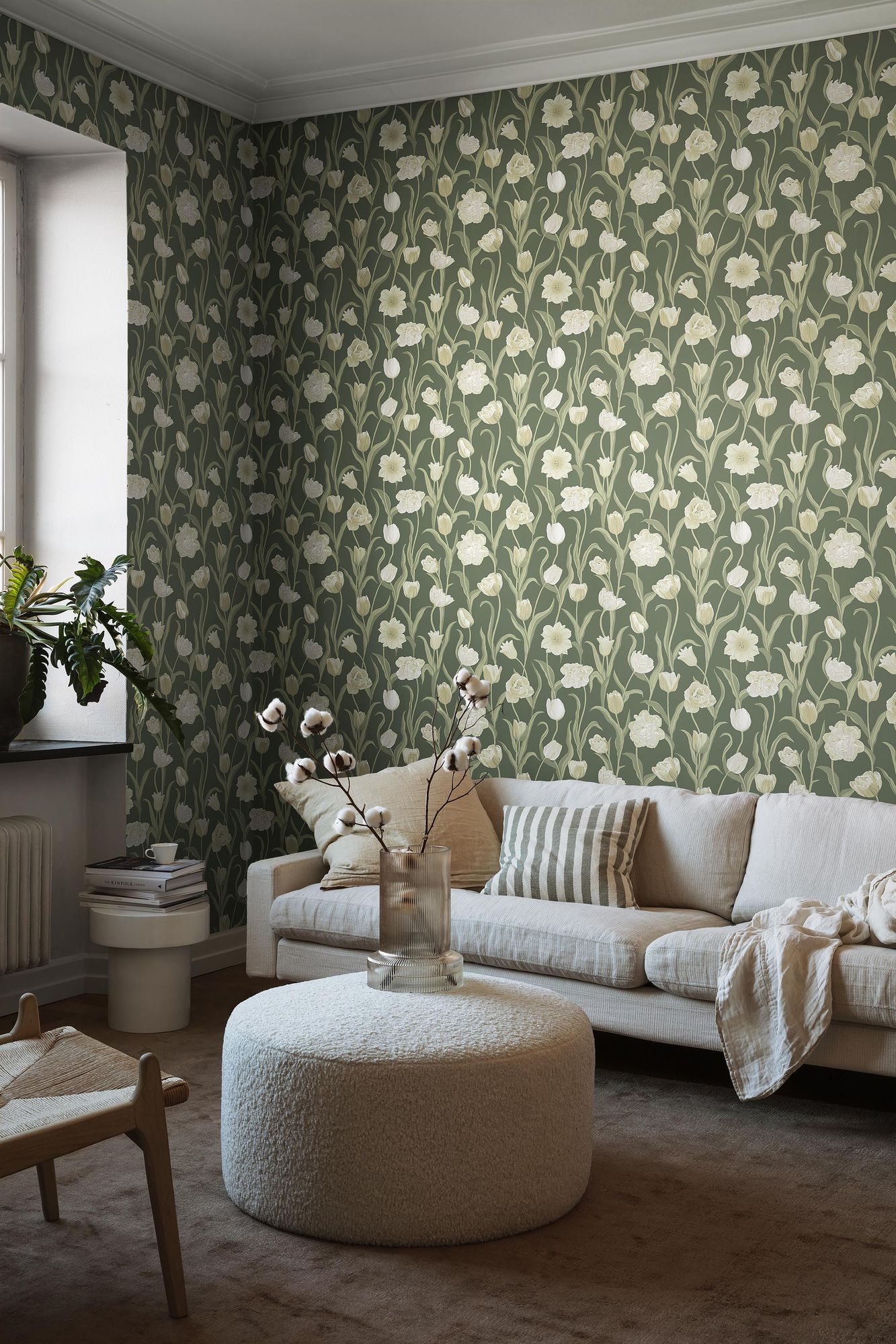 6971 La Belle Epoque Green and White Wallpaper by Boråstapeter