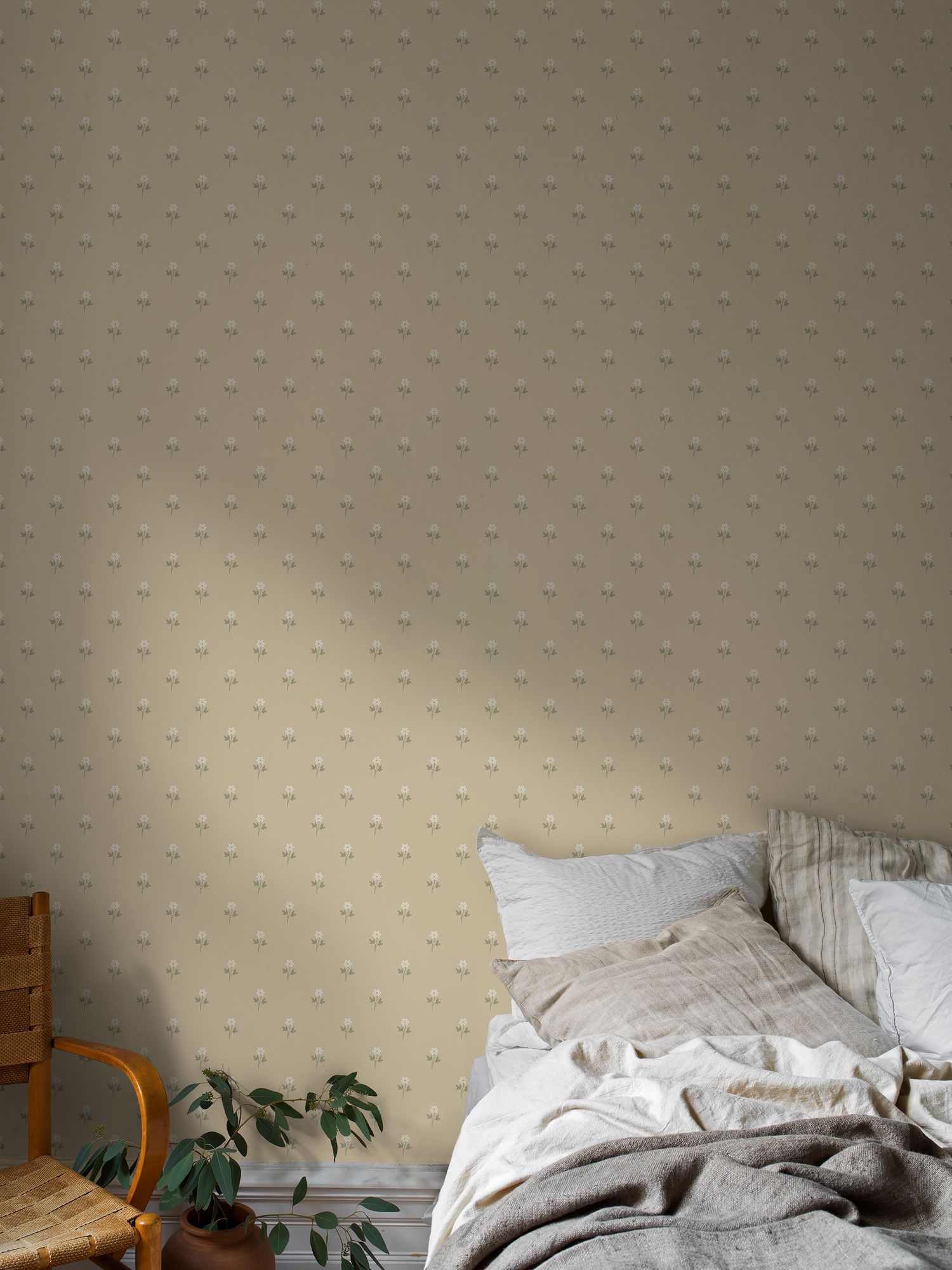 6972 Anemone Yellow and White Wallpaper by Boråstapeter
