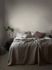 6973 Anemone Pink and White Wallpaper by Boråstapeter