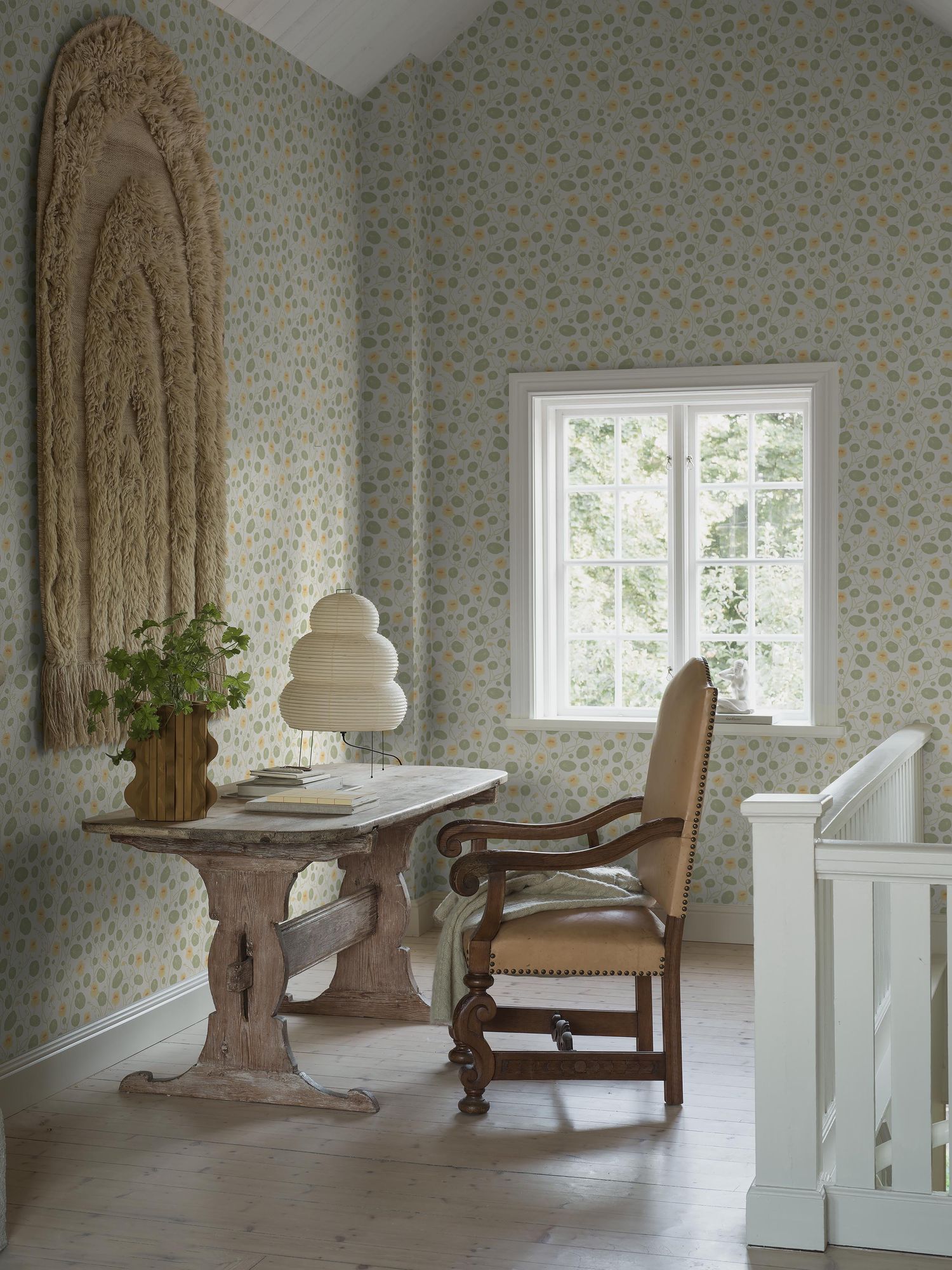 6975 Krasse Yellow and White Wallpaper by Boråstapeter