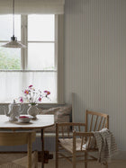 6979 Pärlrand Beige and White Wallpaper by Boråstapeter