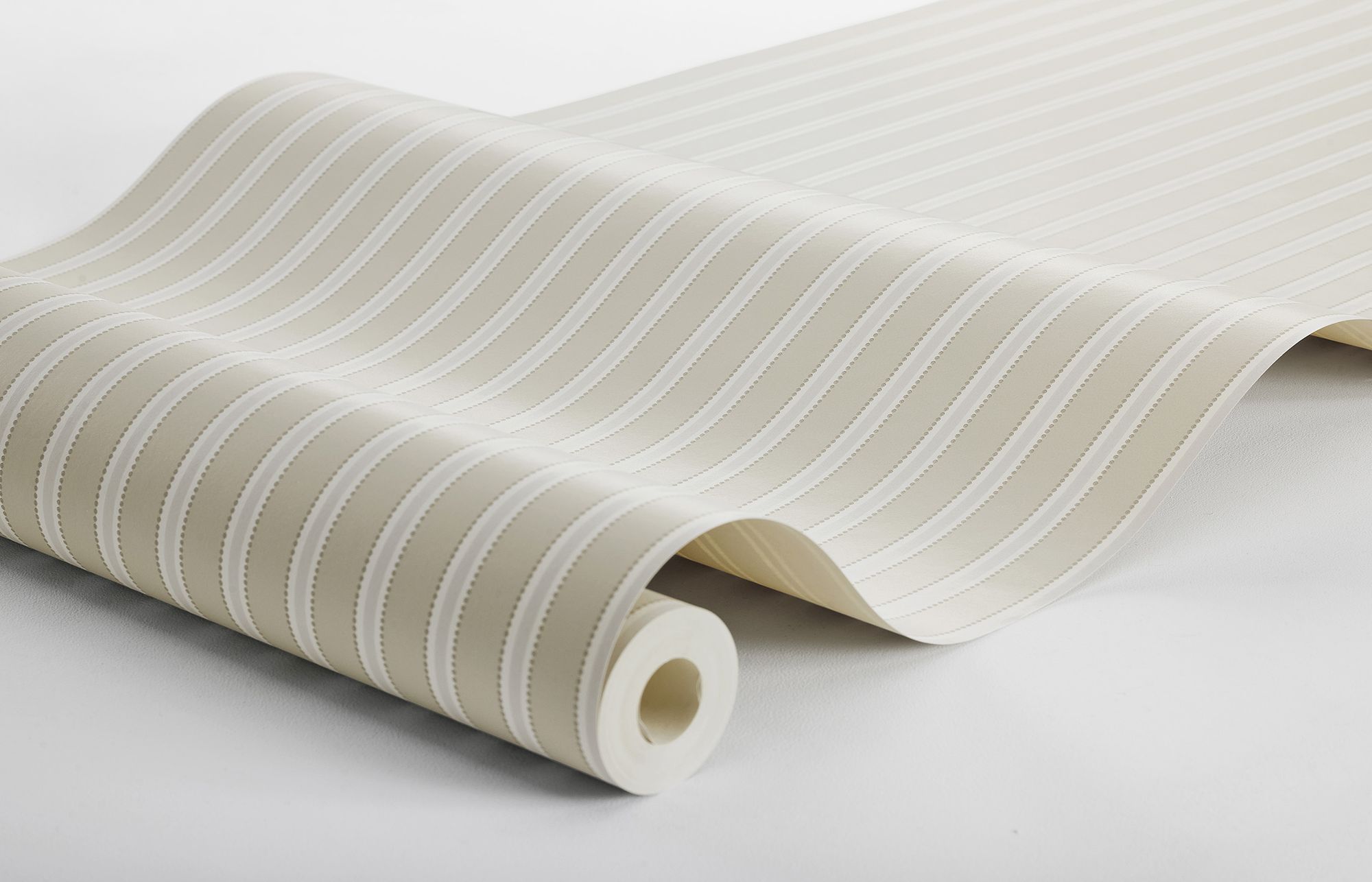 6979 Pärlrand Beige and White Wallpaper by Boråstapeter