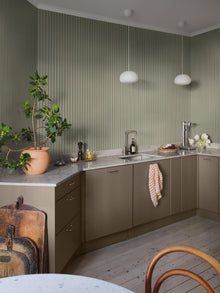 6980 Pärlrand Green and Beige Wallpaper by Boråstapeter