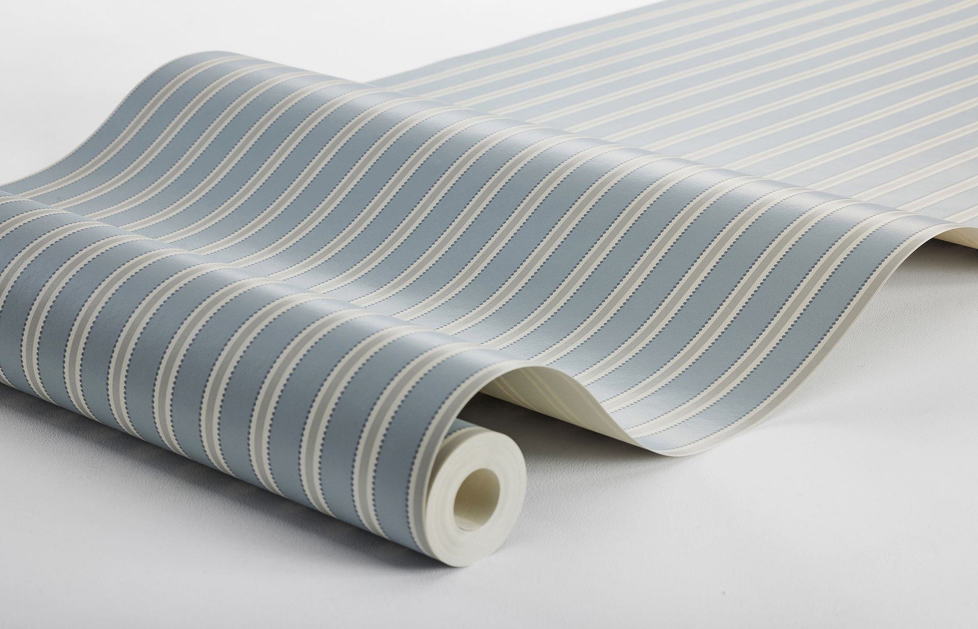 6981 Pärlrand Blue and Beige Wallpaper by Boråstapeter