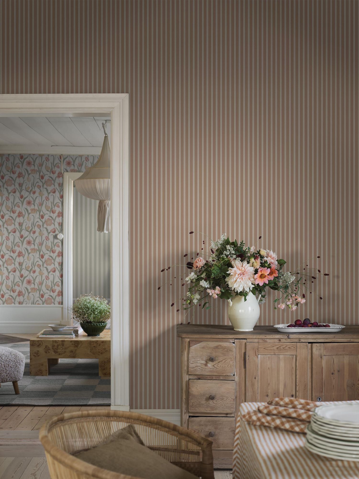 6982 Pärlrand Red and Beige Wallpaper by Boråstapeter