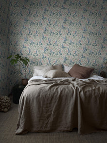 6984 Trädgårdsfröjd Multi and White Wallpaper by Boråstapeter