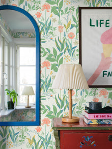 7218 Spring Garden Icons Wallpaper by Boråstapeter