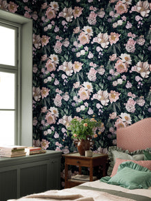 7234 New Dawn Rose Flowers Wallpaper by Boråstapeter - Roomshot