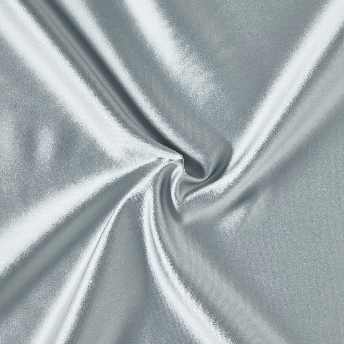 7245/272 Raffles Cloud Fabric by Prestigious Textiles
