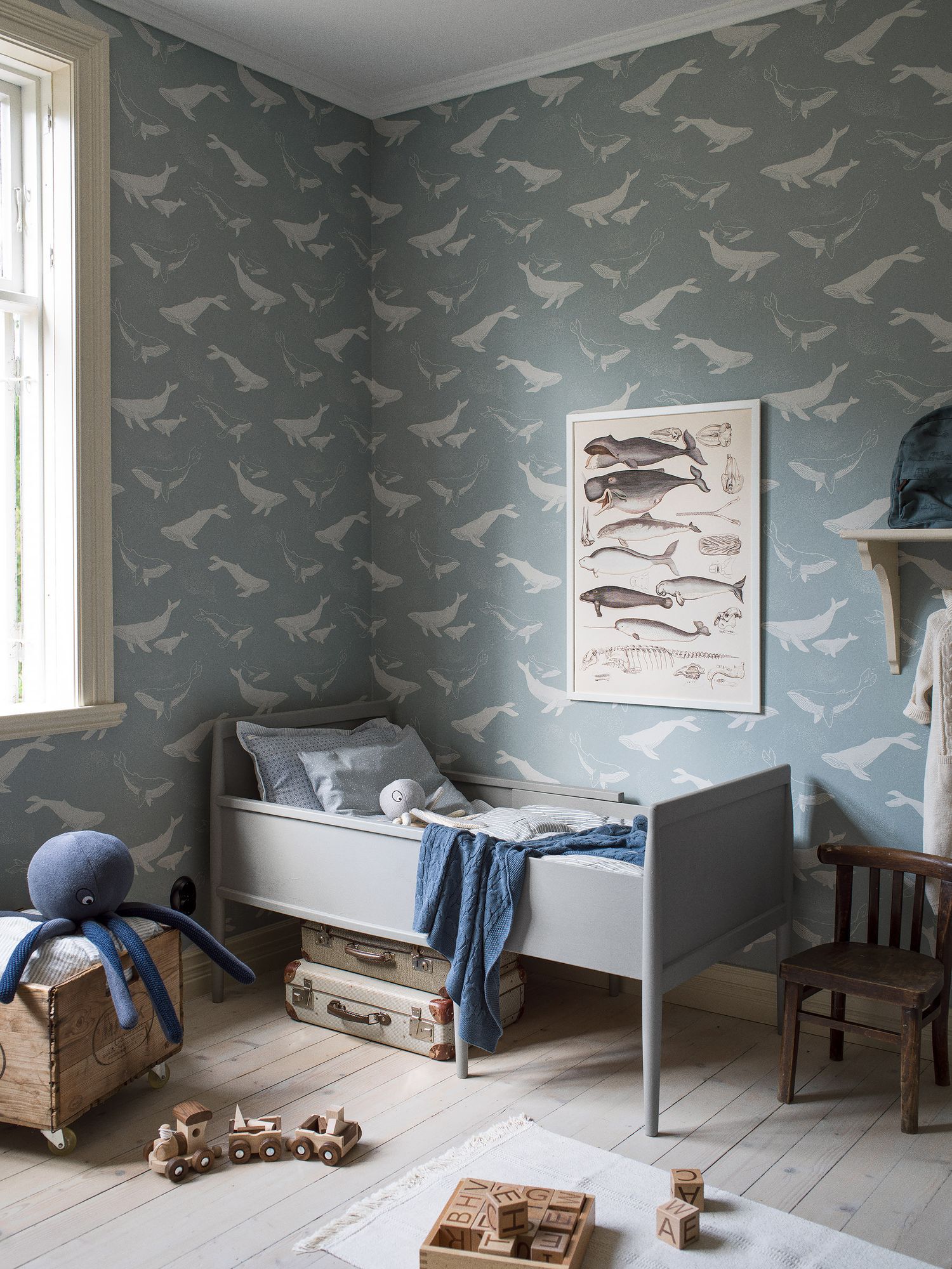 7453 Whales Blue and Grey Wallpaper by Boråstapeter