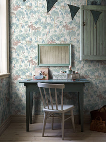 7462 Wild Jungle White and Multi Wallpaper by Boråstapeter