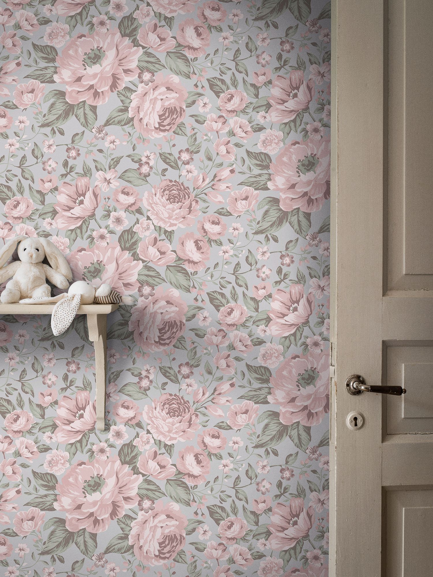 7470 Rosie Grey and Multi Wallpaper by Boråstapeter