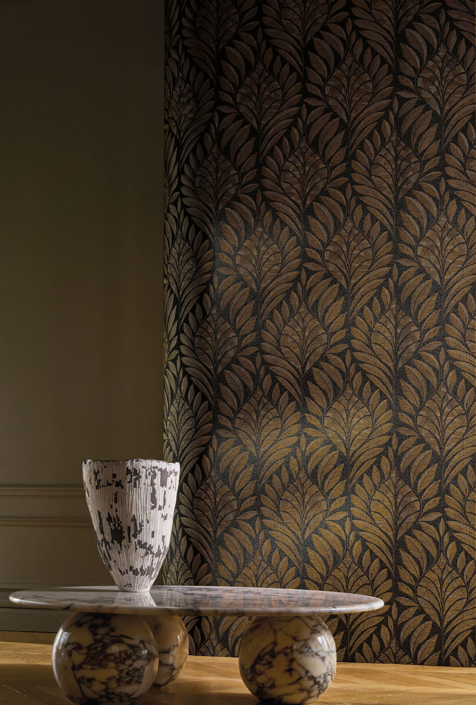 74772854 Gustav Anthracite/Doré Wallpaper by Casamance