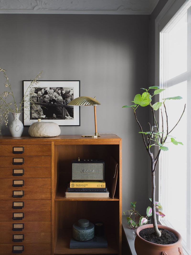 7543 Stone Grey Wallpaper by Boråstapeter