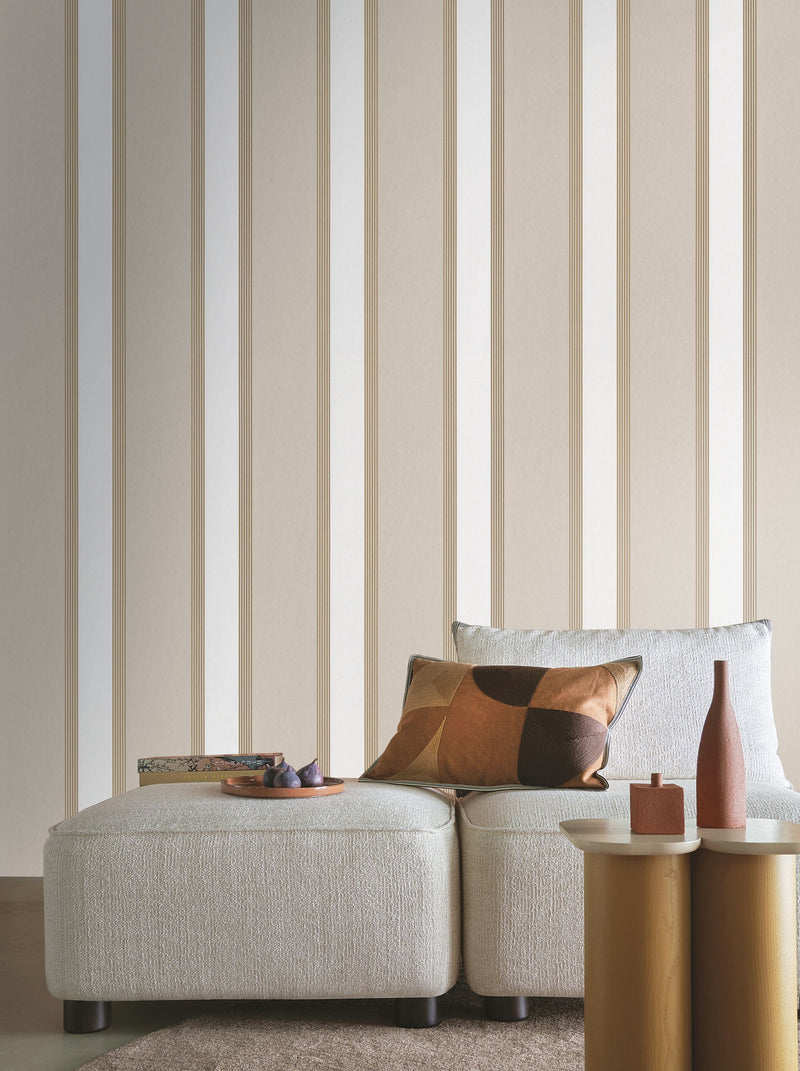 75712038 Auteuil Blanc/Doré Wallpaper by Casamance