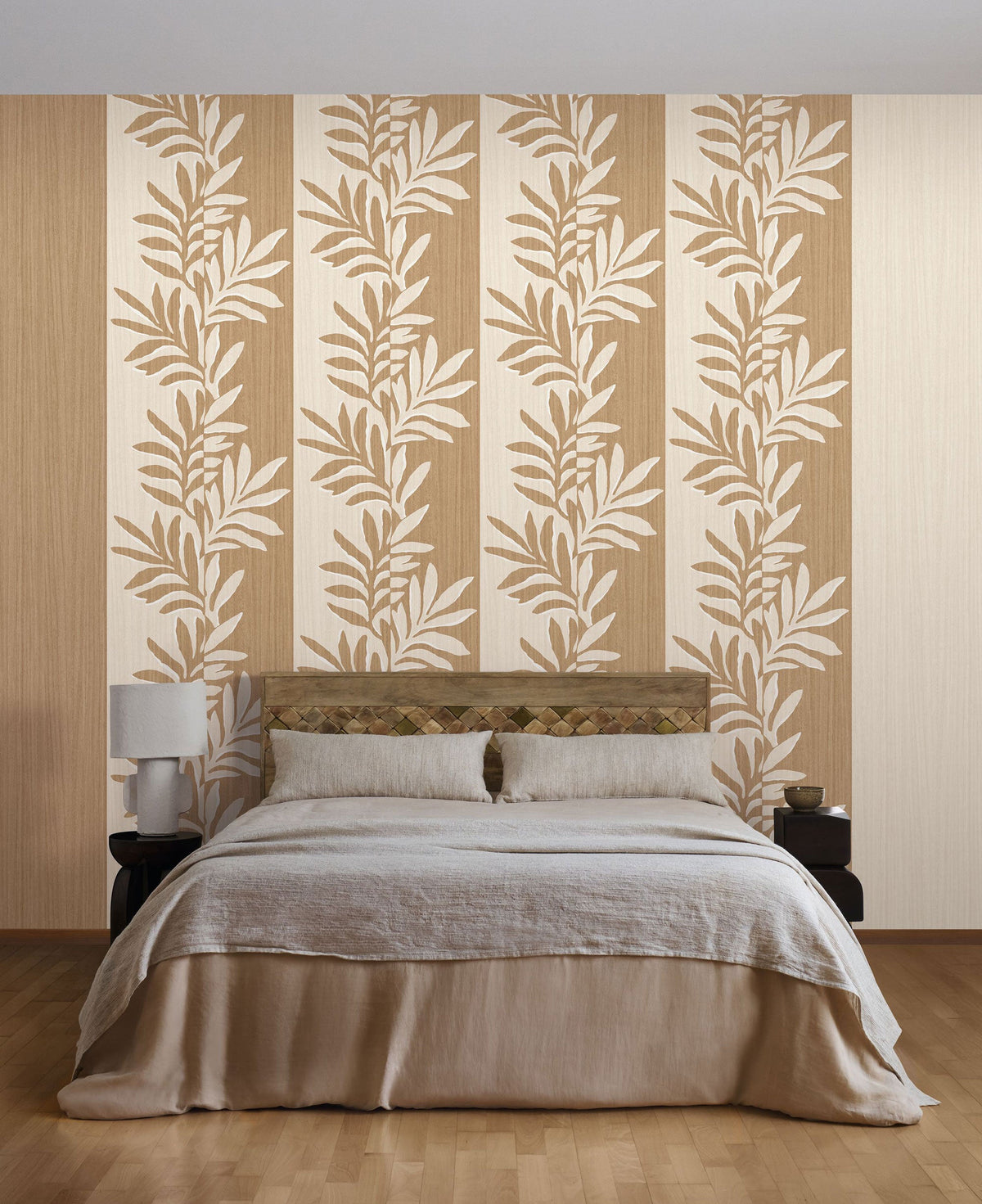 Zebrano Chêne Lanzea Wallpaper by Casamance