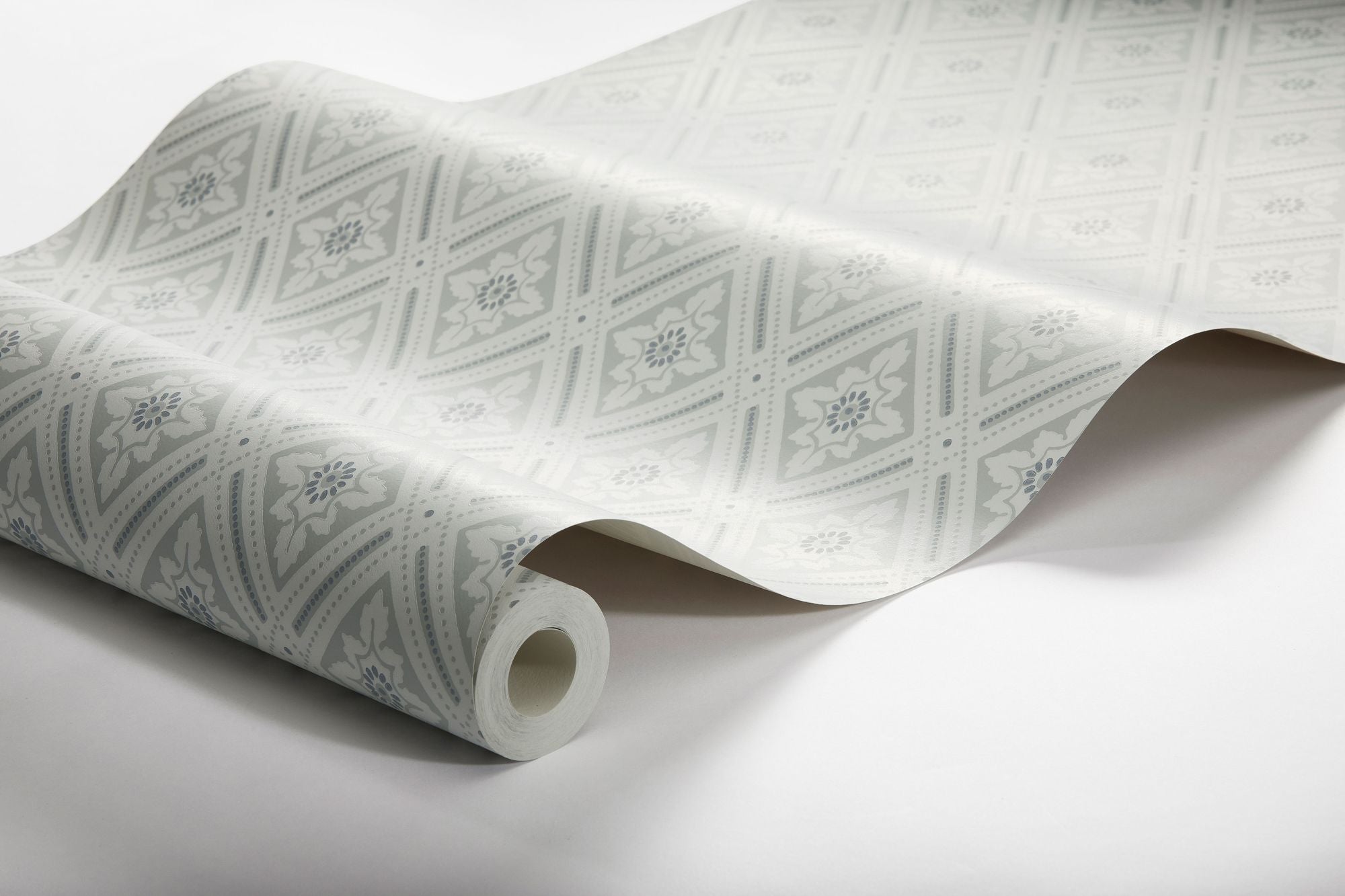 7658 Ester Light Grey and Blue Falsterbo III Wallpaper by Boråstapeter