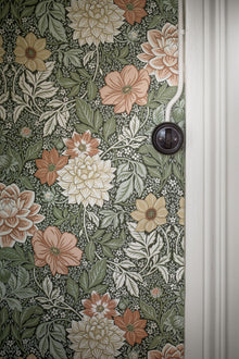 7666 Dahlia Garden Multicoloured Falsterbo III Wallpaper by Boråstapeter