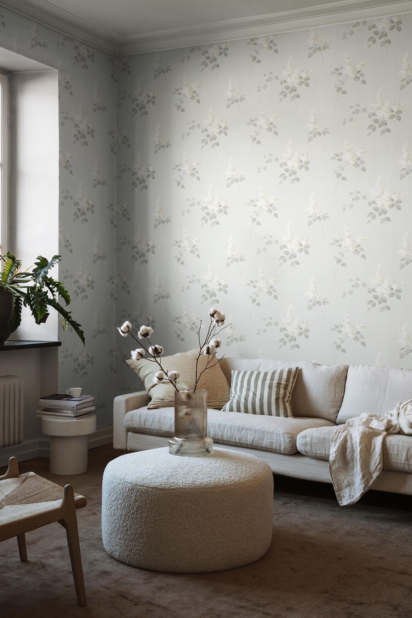 7669 Lilacs Light Grey and White Falsterbo III Wallpaper by Boråstapeter