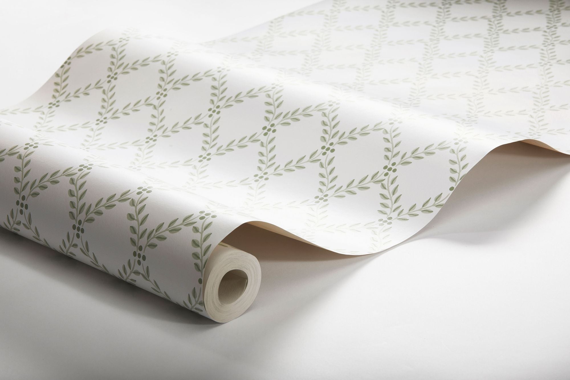 7671 Trellis Leaves Light Green and White Falsterbo III Wallpaper by Boråstapeter