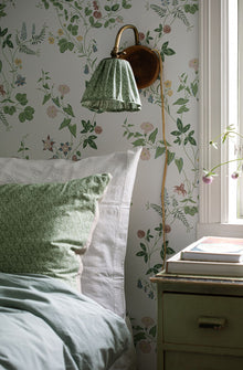7680 Midsummer Eve Multicoloured Falsterbo III Wallpaper by Boråstapeter