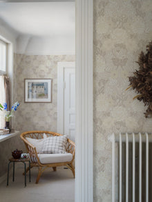 7691 Dahlia Garden Light Beige and White Falsterbo III Wallpaper by Boråstapeter