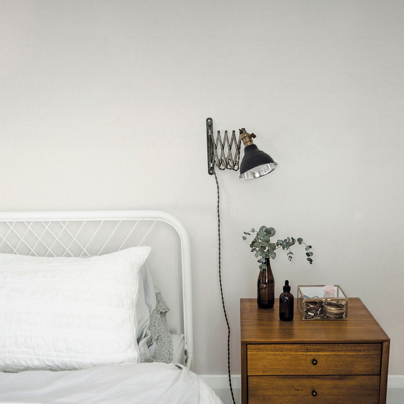 77019 Aggskal Plain Hidden Treasures Eggshell Wallpaper By Galerie