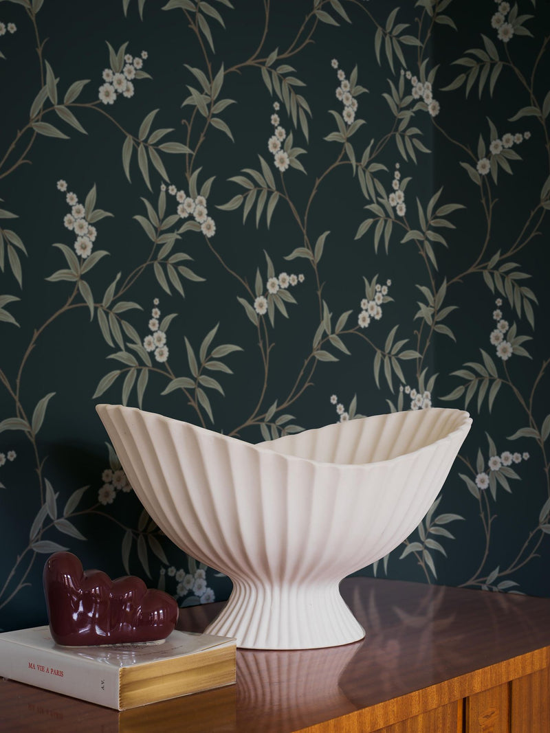 7765 Floral Tree Black and Green Adorn Wallpaper by Boråstapeter