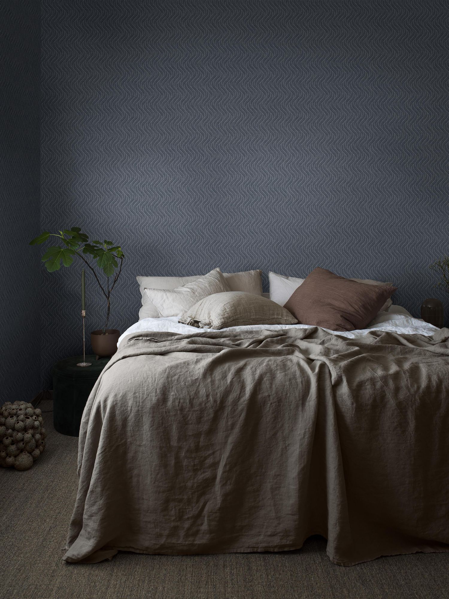 7773 Little Fern Dark Blue Adorn Wallpaper by Boråstapeter