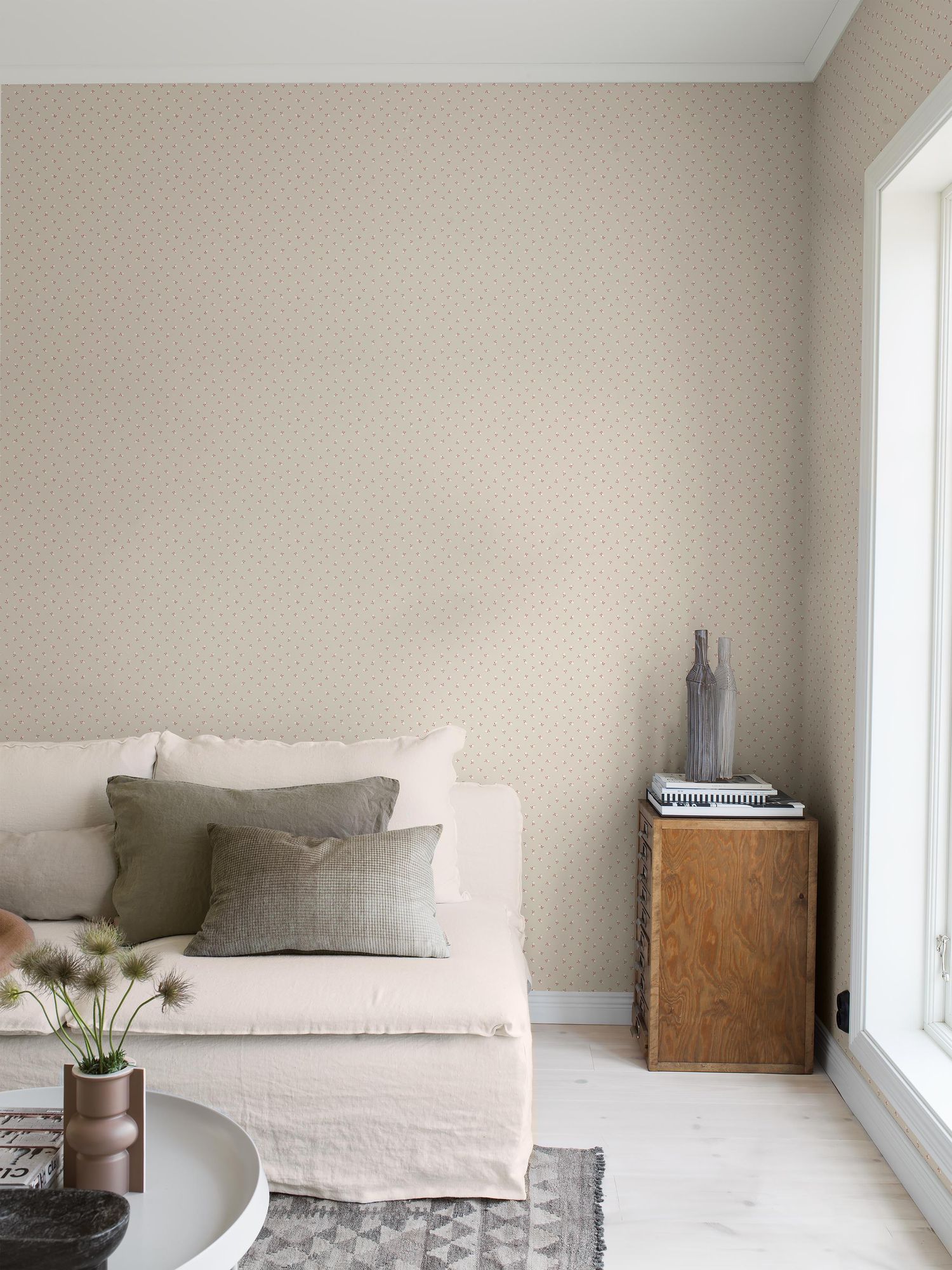 7780 Petite Chérie Light Beige and Red Adorn Wallpaper by Boråstapeter