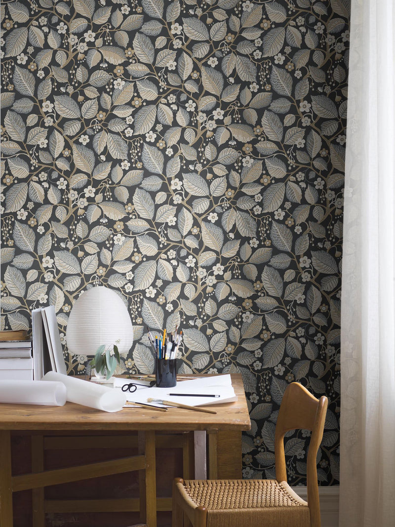7786 Elm Tree Black Adorn Wallpaper by Boråstapeter