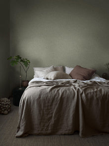 7787 Salix Alba Light Green Adorn Wallpaper by Boråstapeter