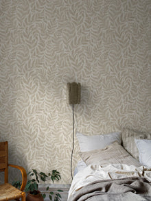 7789 Ferns Light Beige and White Adorn Wallpaper by Boråstapeter