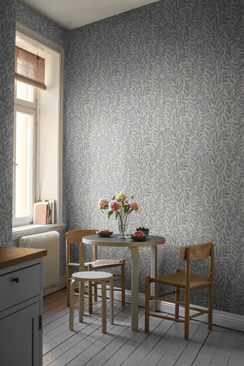 7790 Ferns Light Blue and White Adorn Wallpaper by Boråstapeter