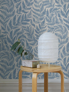 7790 Ferns Light Blue and White Adorn Wallpaper by Boråstapeter