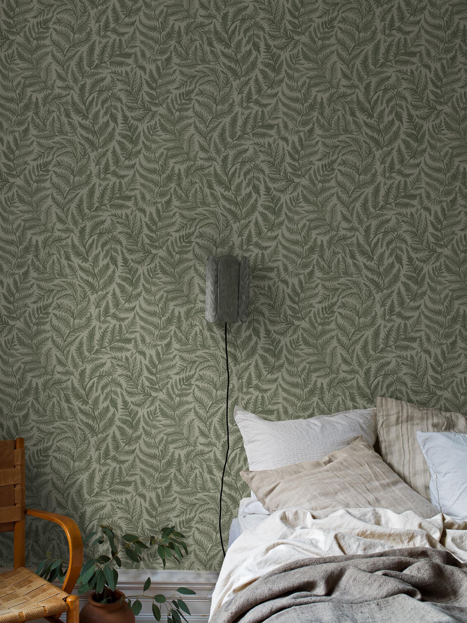 7792 Ferns Dark Green Adorn Wallpaper by Boråstapeter