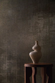 Irisor Noir/Doré Le Velours 3 Wallpaper by Casamance