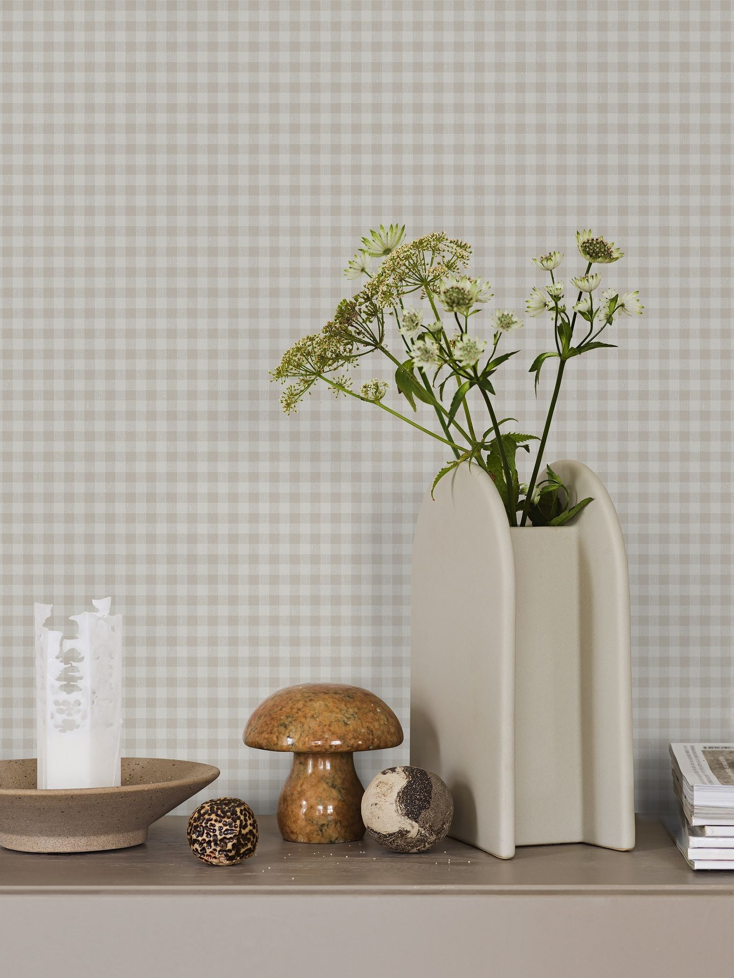 7866 Picnic Check Light Grey and White Linen Wallpaper by Boråstapeter