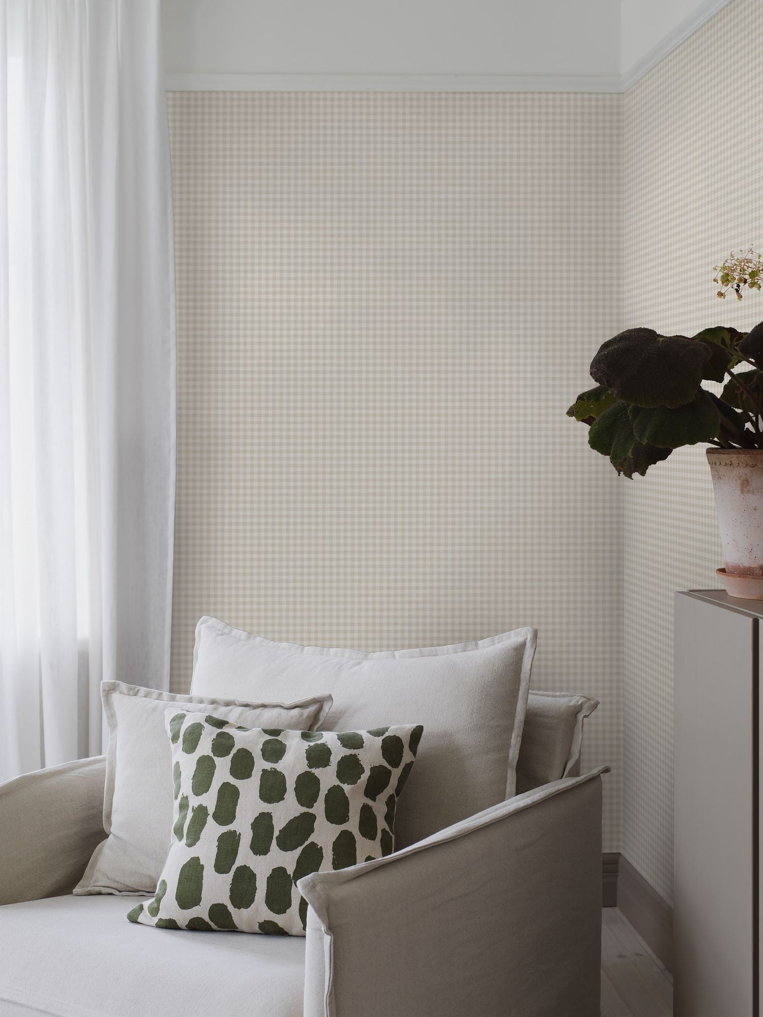 7866 Picnic Check Light Grey and White Linen Wallpaper by Boråstapeter