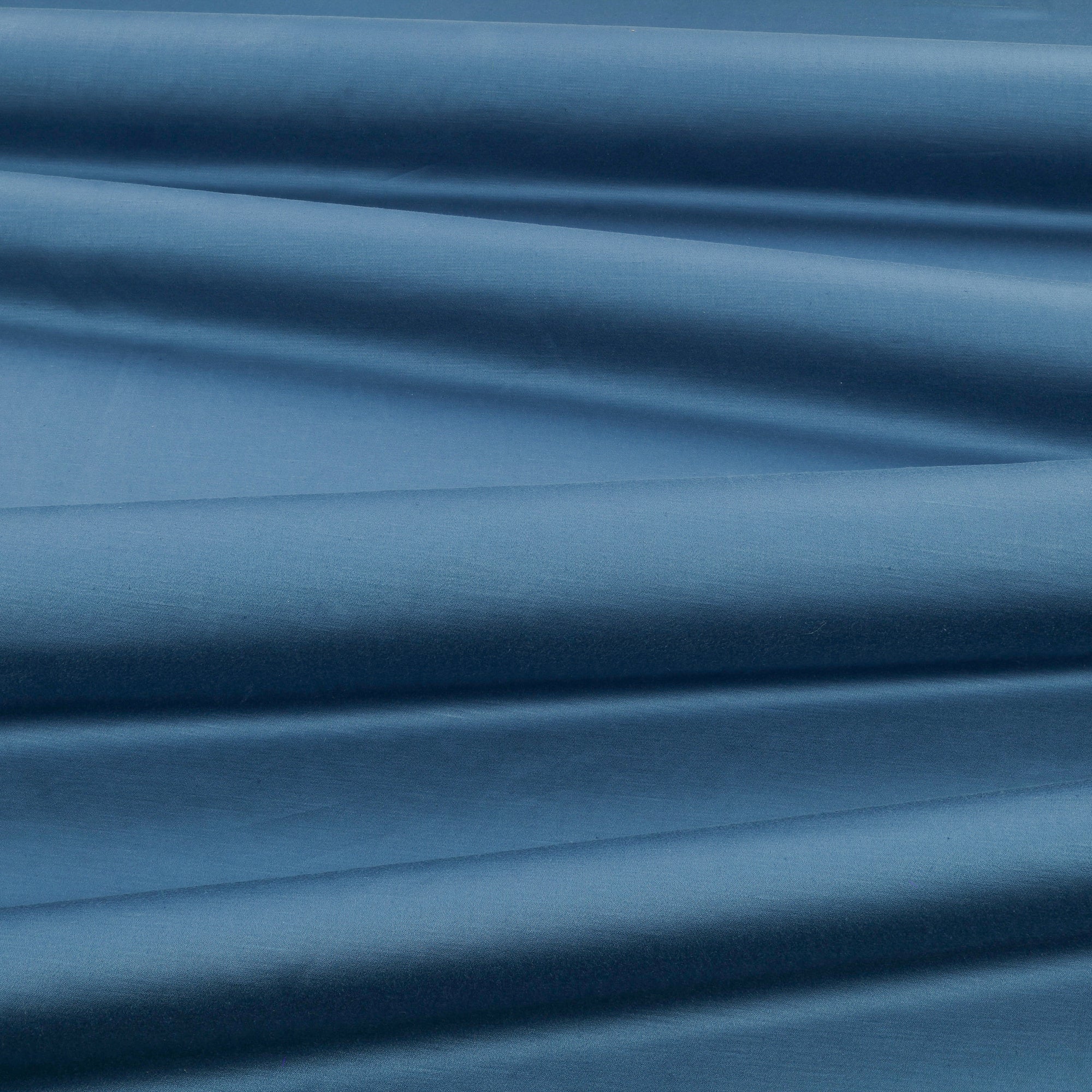 7878/70 Celino Delft Fabric by Romo